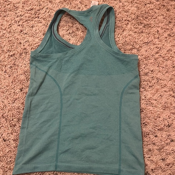 Ivivva tank top - Picture 3 of 4